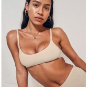 NWT Urban Out from Under Featherweight Bralette - Light Beige - S